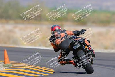 media/Oct-09-2022-SoCal Trackdays (Sun) [[95640aeeb6]]/Turn 14 Backside (1125am)/